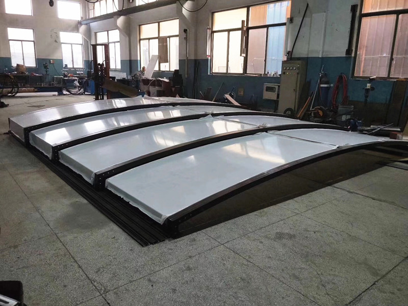 手動(dòng)移動(dòng)陽光房