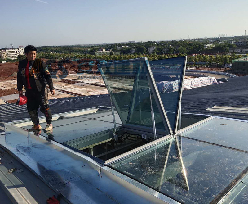 國產(chǎn)螺桿式開窗器