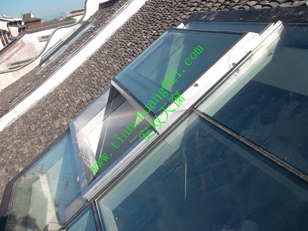 屋頂天窗材料分類(lèi)有哪些種類(lèi)？